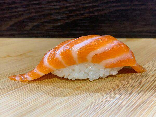 Ken Guru Food - Сяке Суши