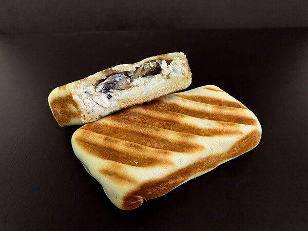 Пекарня Буханка - Донер c курицей и грибами