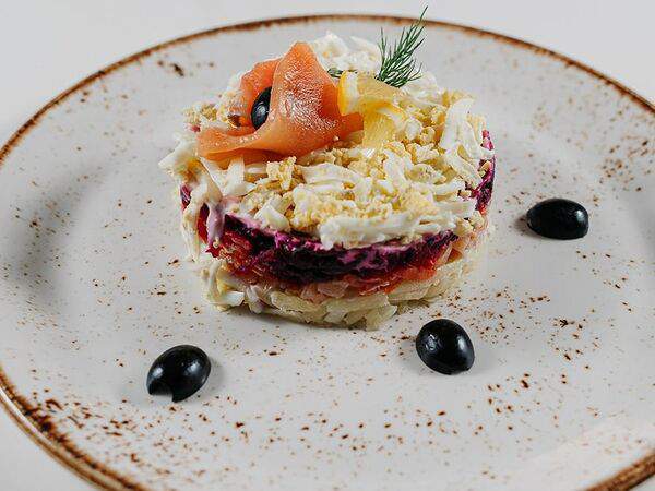 Ресторан Россия - Салат Семга под шубой