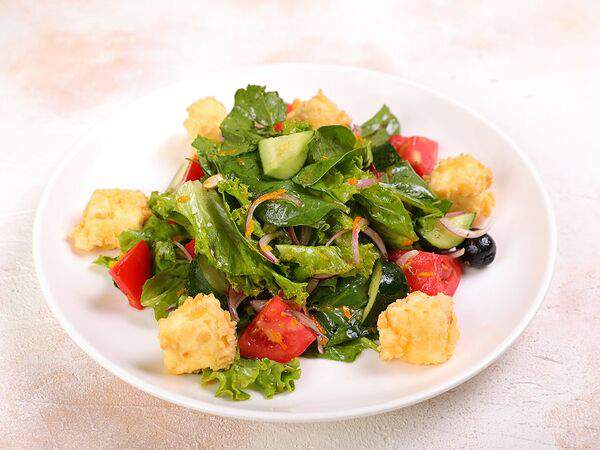 Navat - Салат с жаренным сыром