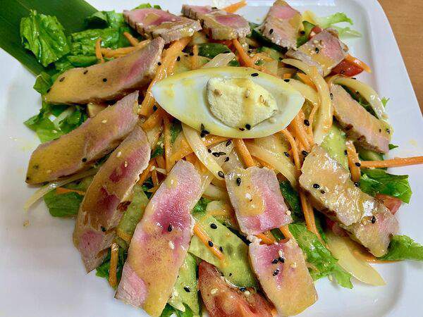 PanAsian Restaurante CHIN-CHIN - Салат Туна