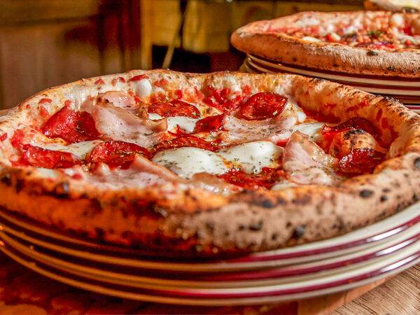 Мама Рома - Пицца Пульчинелла