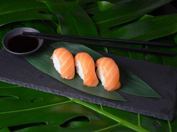 Дочь самурая - Нигири с лососем