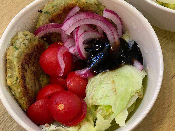 Роллерс - Фреш салат с фалафелем