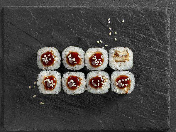 Okisushi - Ролл Унаги маки