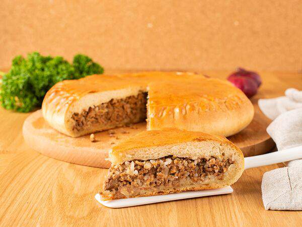 Бахетле - Пирог с мясом и луком