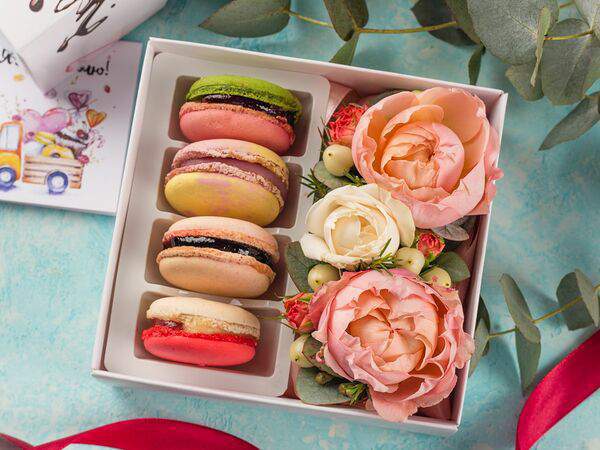 Bagatelle - Подарочный набор Макароны с цветами