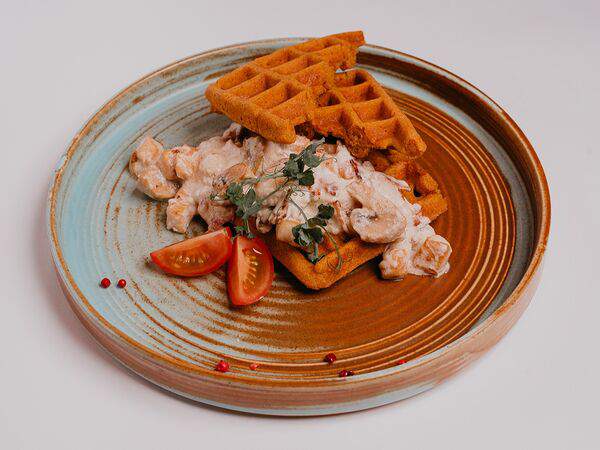 Ghetto - Вафли с курицей и беконом