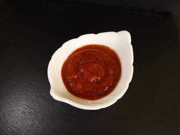 Shmel - Острый томатный соус