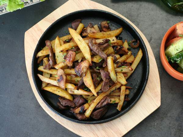 Gold Grot - Жареный картофель со свининой