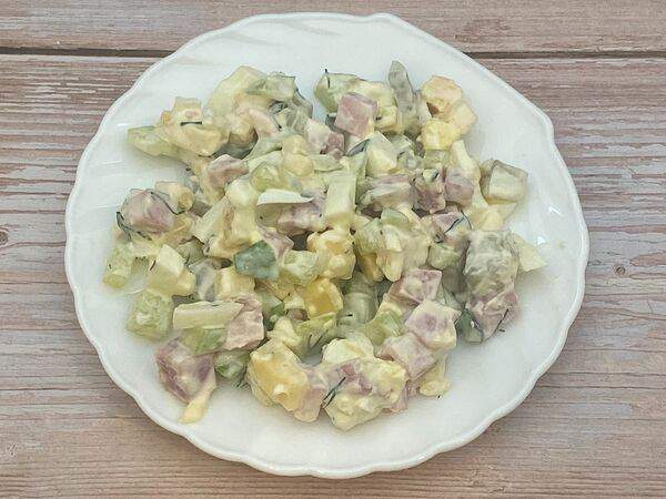 Сарафан - Салат-коктейль с ветчиной и сыром