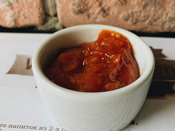 Вепрево колено - Манго чили