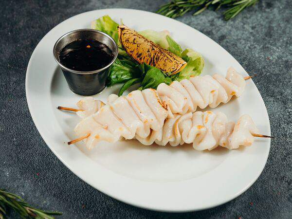 Мясо и вино - Кальмар на шпажках