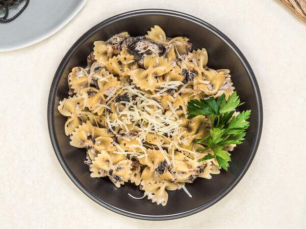 Coupe - Фарфалле с лесными грибами