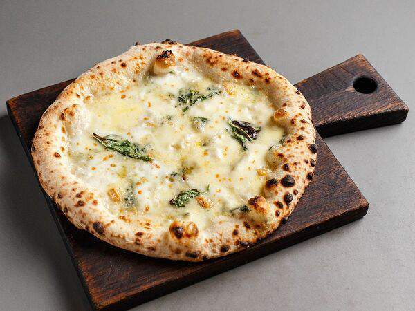 Пиццерия 22 сантиметра - Три сыра