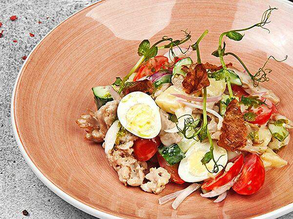 #megapolisbar People's - Салат из копченой буженины