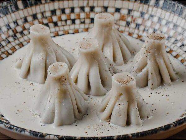 Дэда - Мини Хинкали с соусом из горгондзолы