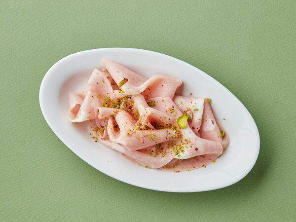 Osteria Mario - Мортаделла с фисташками