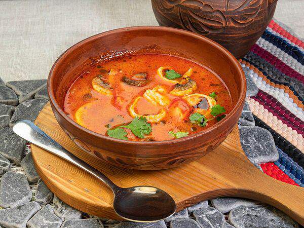 Грузина Мама - Том Ям