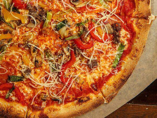 Gios Gastrobar - Пицца Ассорти