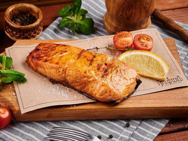 ГрафинЪ - Стейк из семги на углях