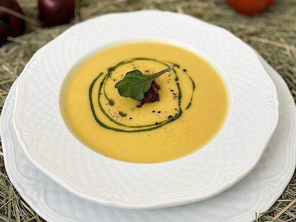 Васнецовъ - Суп-крем из кукурузы и сельдерея