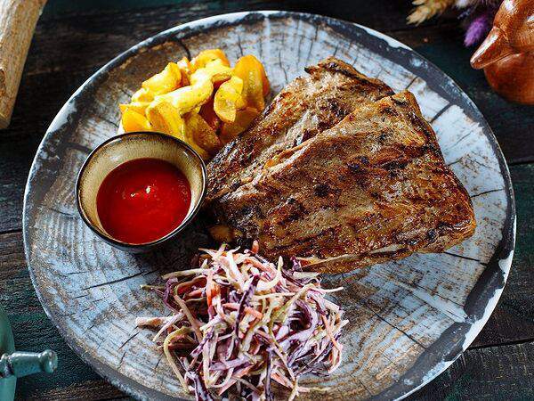 Дикая утка - Томленные свиные ребра с коул слоу и картофелем