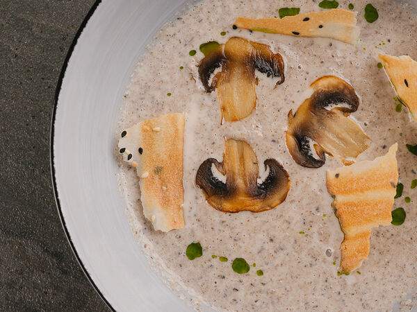 The Kitcha - Суп-крем грибной с кунжутными чипсами