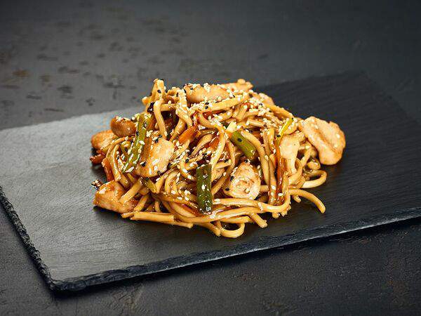 Маэстро суши - Вок с куриной грудкой