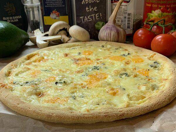 Mix Кухня - Пицца Четыре сыра