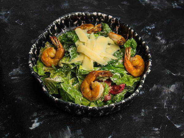 География - Салат Цезарь с креветками