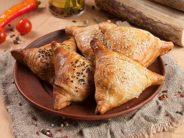 Едалия - Самса с курицей