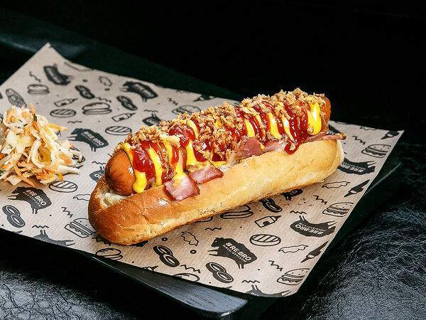 RE:BRO мясо & бургеры - Хот-дог грибной с беконом