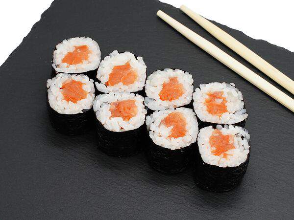 Едим дома - Ролл с лососем