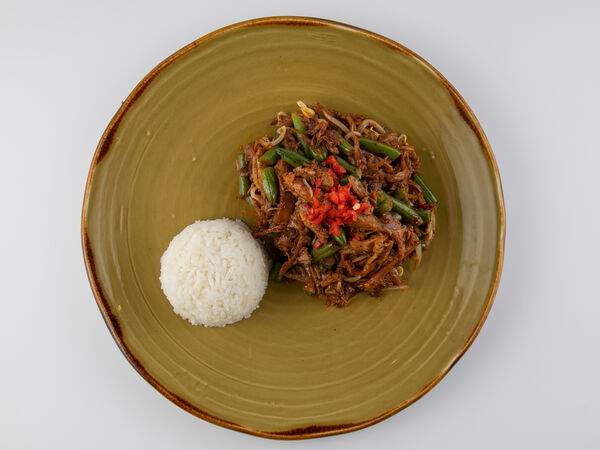 Ем Том Ям - Утка в кисло-остром соусе