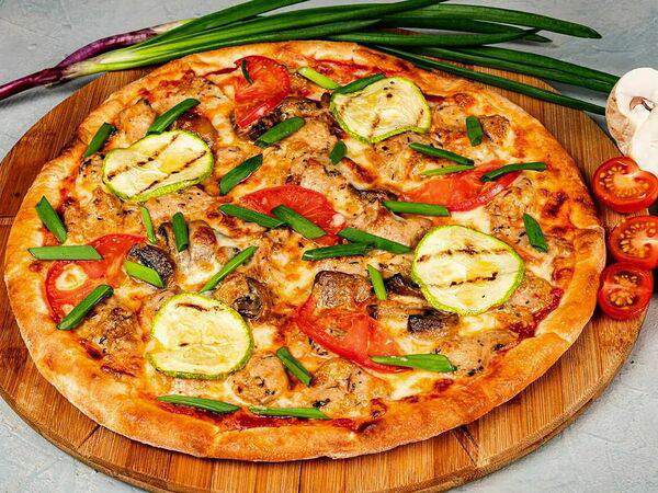 Винни  Пух - Пицца Сочный цыпленок с овощами