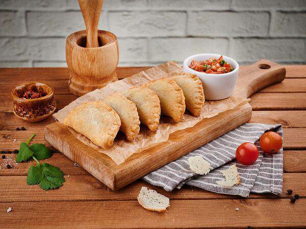 ГрафинЪ - Посикунчики с говядиной и соусом из томатов