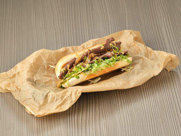 Джаст Смо - Бан (хот-дог) с телятиной