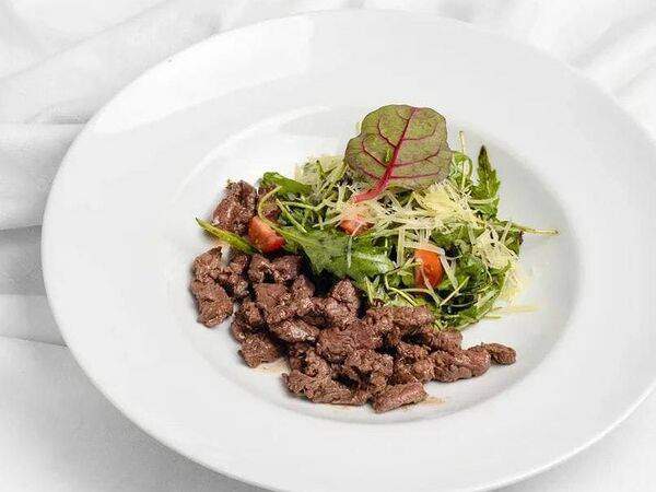 By mama - Тёплый салат с говяжьей вырезкой