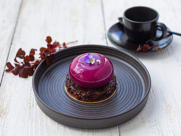 Мадам Павлова - Десерт чёрная смородина