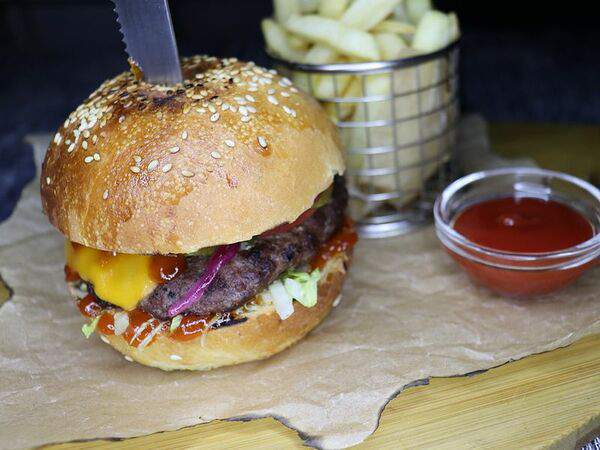 Bretzel - Бургер из мраморной говядины