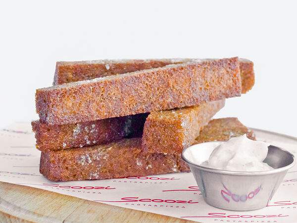 Scoozi - Гренки чесночные
