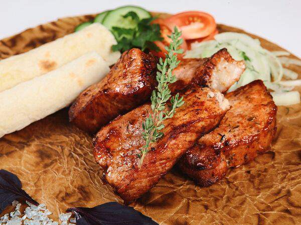 Старый Ереван - Шашлык Армянский (свинина корейка без кости)