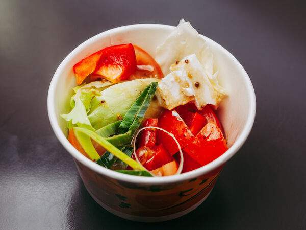 Wok & Go - Овощной салат с сыром фета
