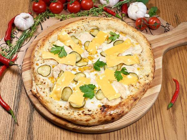 Базилик - Пицца Цезарио