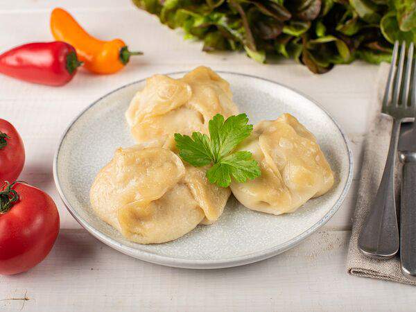 Бахетле - Манты с курицей и брынзой