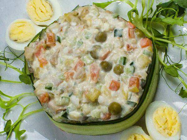 Parkking - Салат Оливье с языком