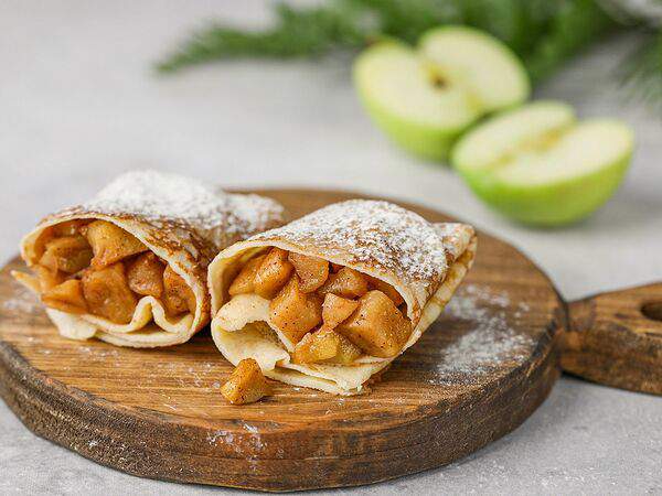 Можно - Блинчики с яблоком и корицей