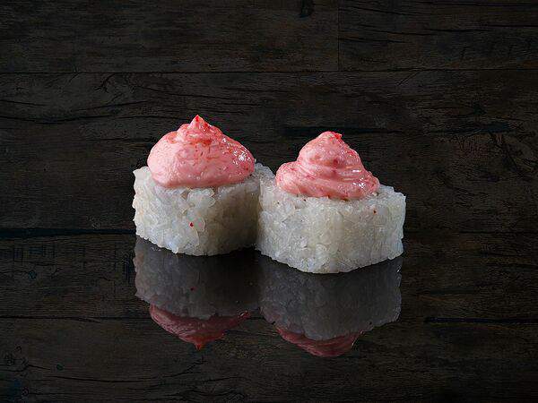 Kinza House - Запечённый ролл Kamchatka