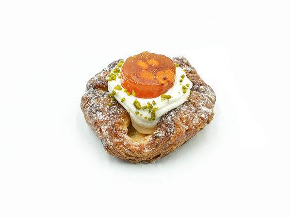 Буше - Слойка Датская с облепихой и маскарпоне